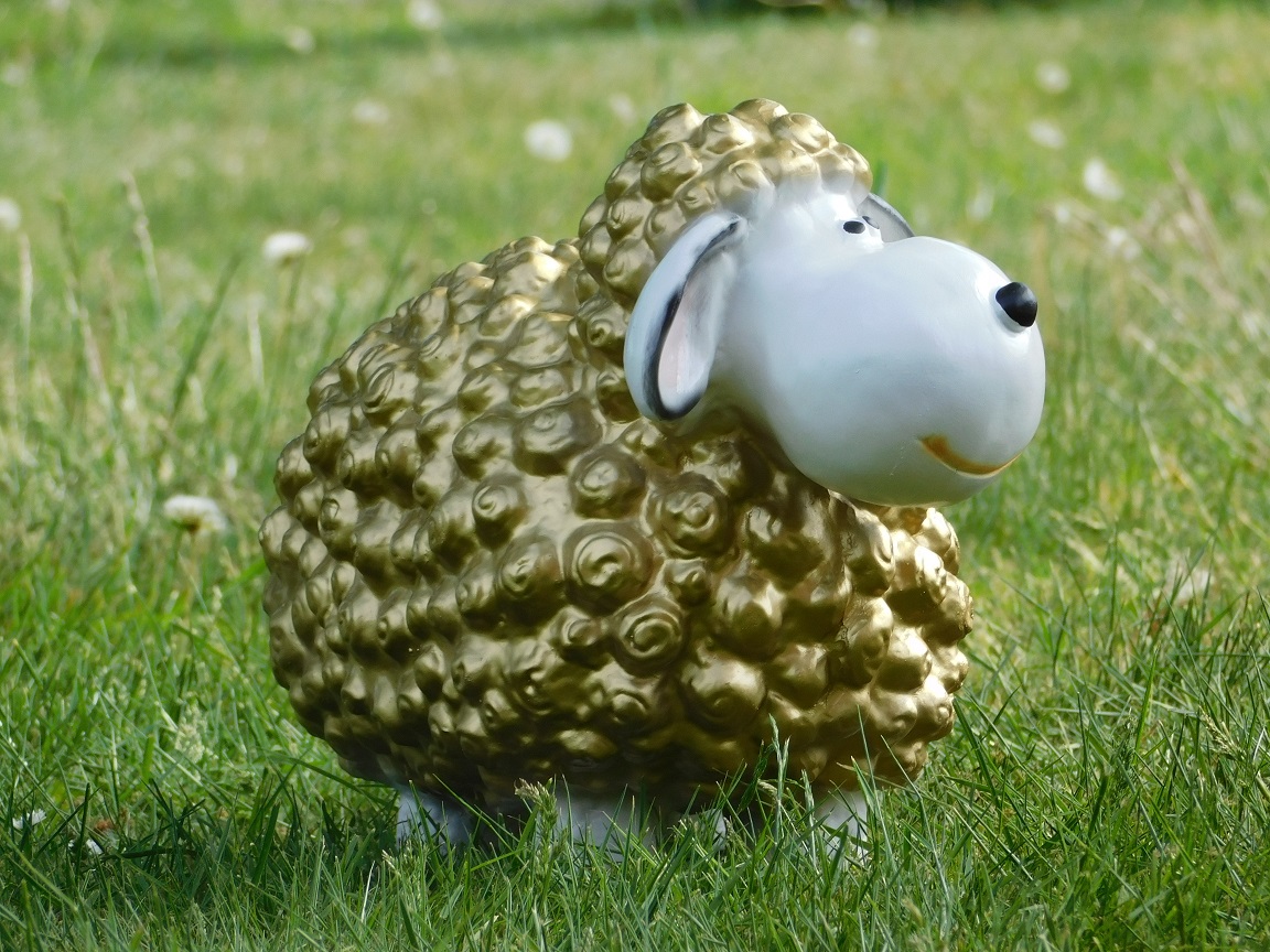 Statue eines Schafes - Gold - Polystone