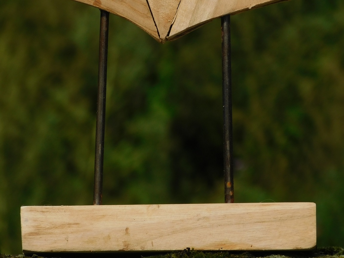 Handgefertigter Anker auf Ständer - 75 cm - Teakholz