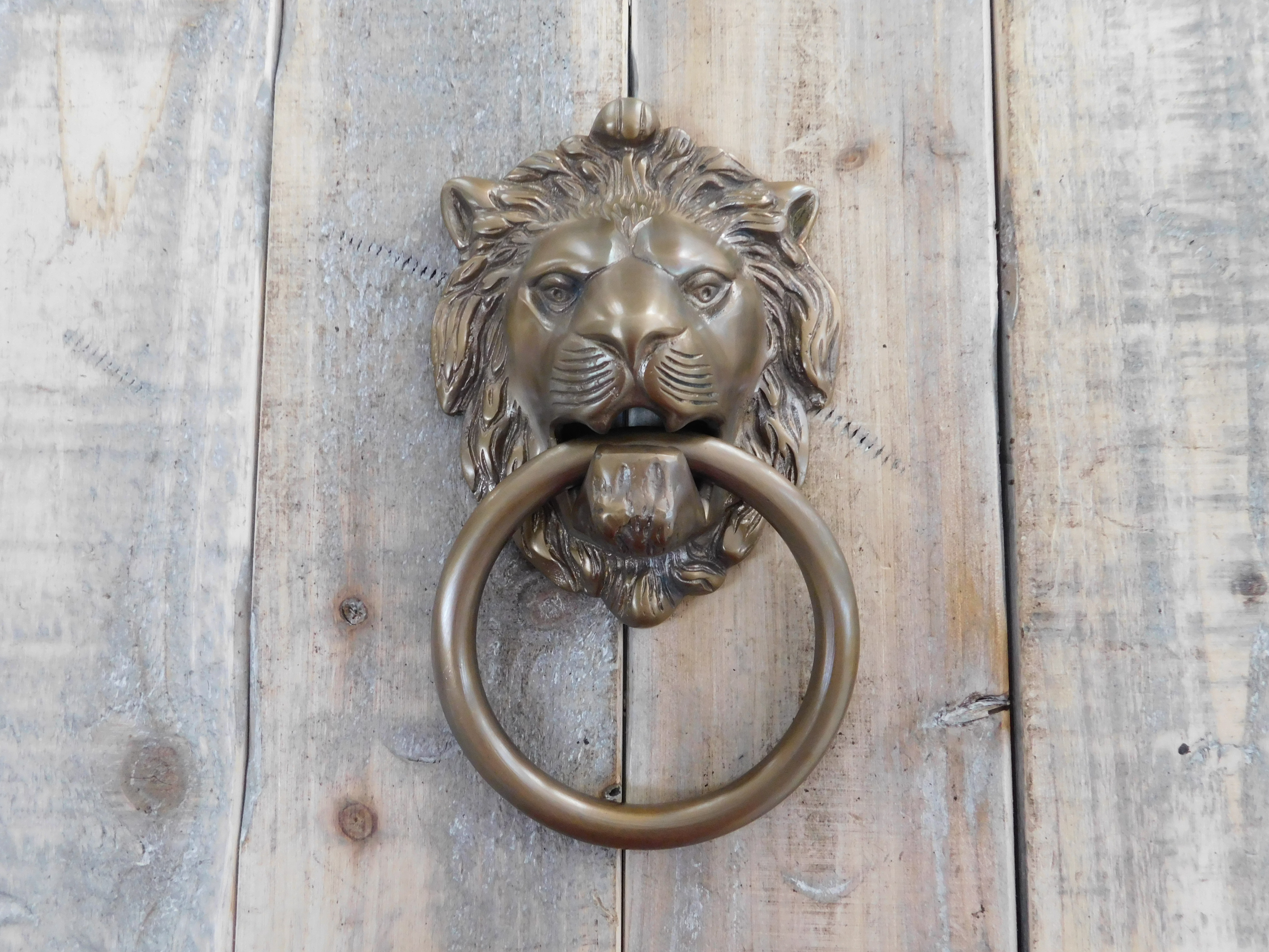 bedrag Zwitsers gelei Hoge kwaliteit deurklopper Lion - messing kloppers voor deuren antieke... -  CountryClassicDesign, Alle accessoires voor in en om uw huis. Maak van je  huis een thuis.