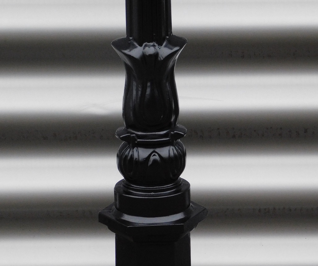 Laterne 'Paris - starke Außenlampe (194cm) - schwarz