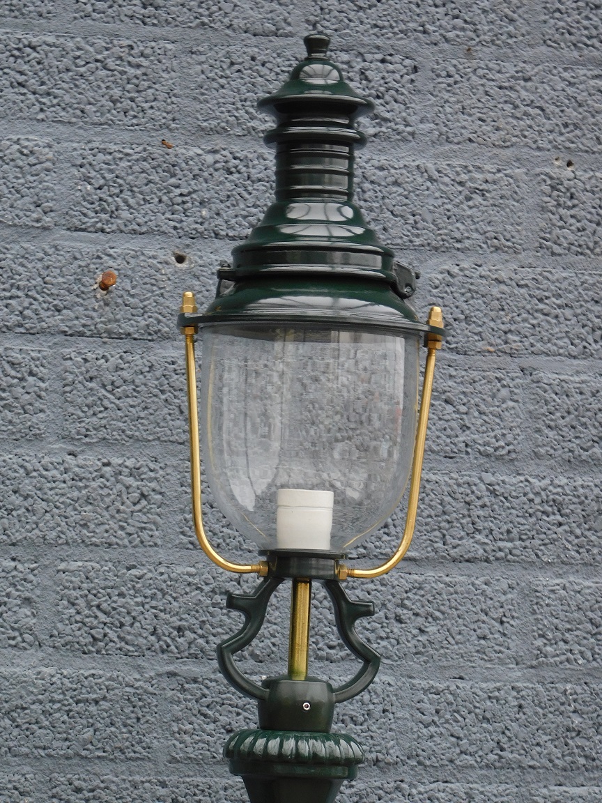 Laterne 'Malaga' - starke Außenlampe - dunkelgrün
