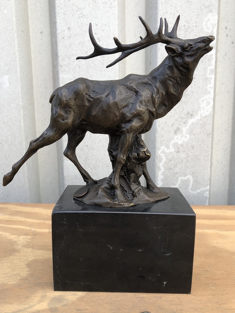 Bronzestatue/Skulptur eines Hirsches