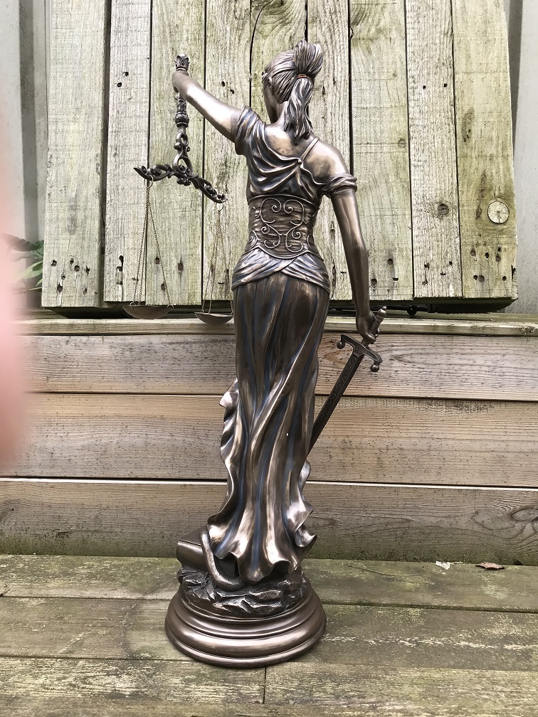 Eine große Statue der Lady Justice, Bronze, sehr schön!