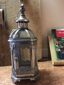 Lantaarn small, metaal en glas.