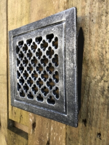 Haard ventilatierooster vierkant, gietijzer -zwart-nr.32c