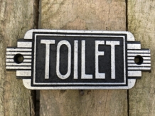 Bordje cast iron  sign 'Toilet' voor de deur