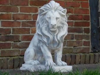 Lion Statue - 60 cm - Solid Stone