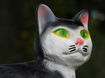 Statue of a Reclining Cat - 33 cm - Polystone