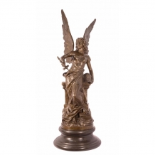 Een bronzen beeld/sculptuur van de godin Minerva