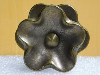 Fixed Door Knob - Flower - Antique Brass