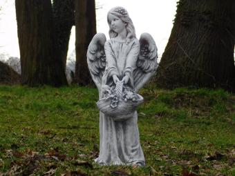 Statue Engel mit Korb - 62 cm - Stein