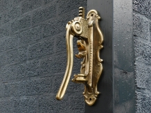 Wand wijnopener, hendel kurkentrekker messing, flesopener messing, heel fraai!! LAATSTE