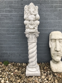 Gartenskulptur Ganesha, Stein, auf Sockel