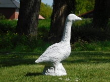 Statue Gans - massiver Stein