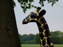 Bijzonder groot beeld ''Giraffe'' - zwart/goud van Polystone