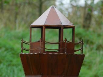 Klassieke Metalen Vuurtoren XL - 130 cm - Roestlook - Decoratie voor Tuin & Interieur