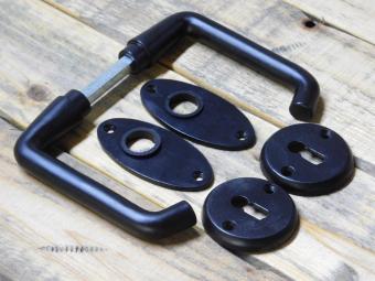 Set of door handles with oval handle rosettes + key rosettes BB - Matt black - Aluminium