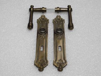 Montel Door Handle Set + Long Door Plates BB 72 - Patinated Brass