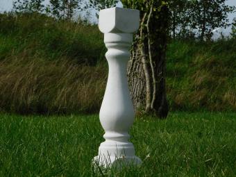 Elegant Stone Baluster Post – 60 cm High