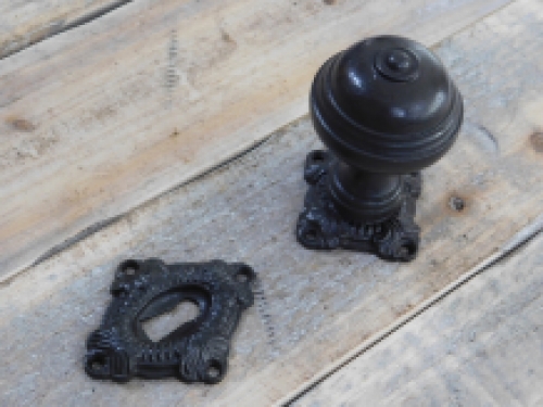 Door knob with two rosettes - door knob, knob rosette and lock rosette - antique iron, dark brown