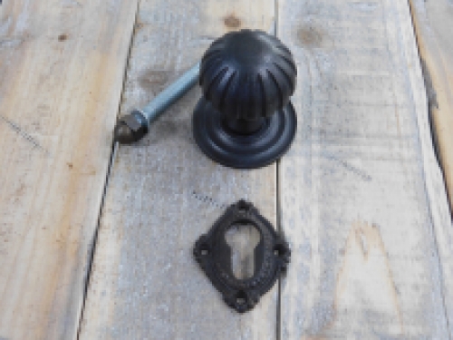 Fixed Doorknob Narrow - with Rosette - Antique Iron - Dark brown