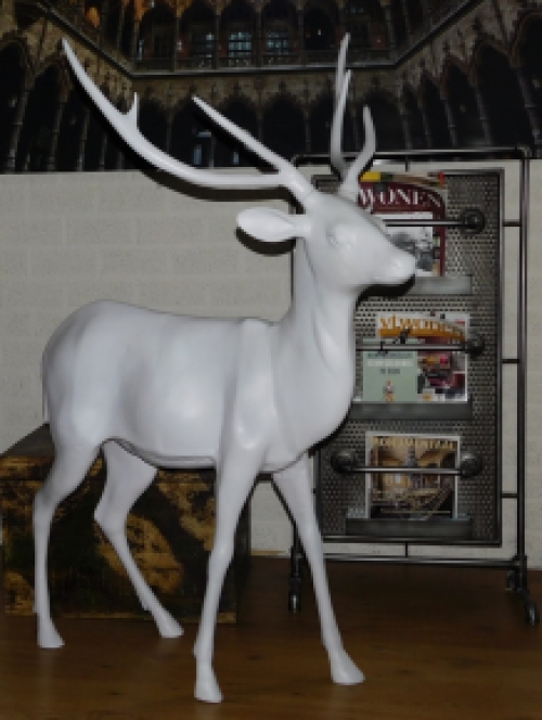 Beautiful life-size deer with antlers, aluminum and white, very beautiful!!