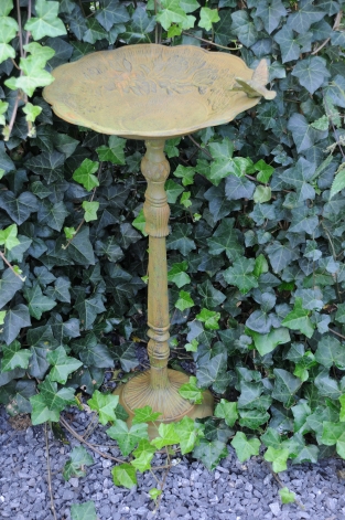 LAATSTE: Vogelbad met Hummingbird XL, gietijzer, antiek groen-rust.