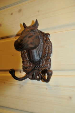 Cast iron-brown horse head with double coat hook, beautiful!!