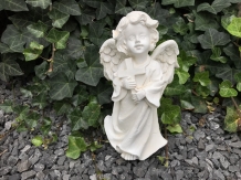 Angel statue with cross, made of polystone