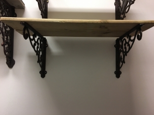 Pair of shelf supports, hanging bracket, cast iron rust brown
