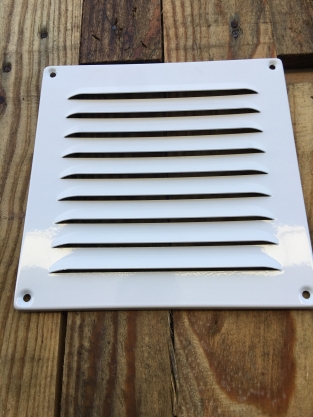 Air grille, vane grille aluminium white.