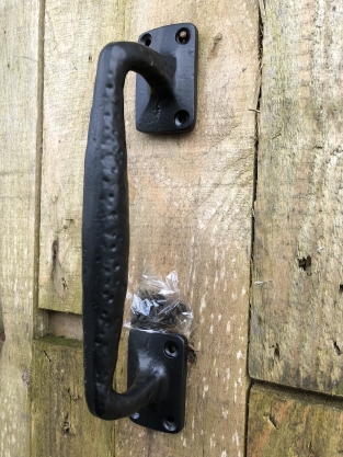 Door handle Square made of solid iron - large- black coated.