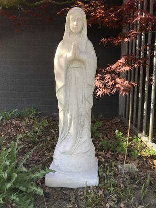 Mother Mary / Mother Mary, large full stone statue.