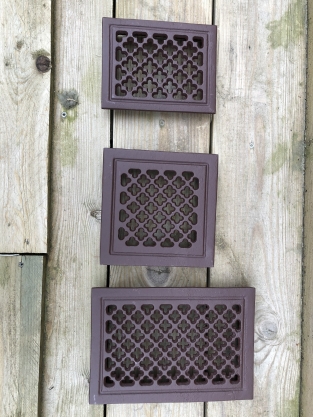 1 hot air / ventilation grille for fireplace, rectangular, cast iron brown