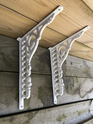 Set of antique sleek shelf supports, cast iron- old-white