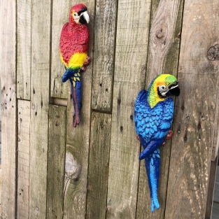 Set of parrots, cast iron