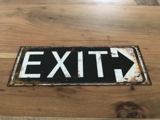 Mooi metalen sign- wand-bord met : EXIT.