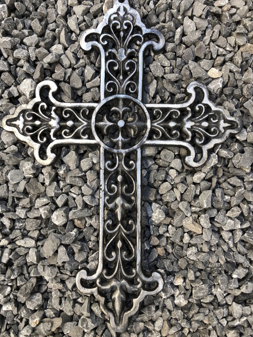 Groot Kruis | Gietijzer | Zilvergrijs met Zwart | Wanddecoratie