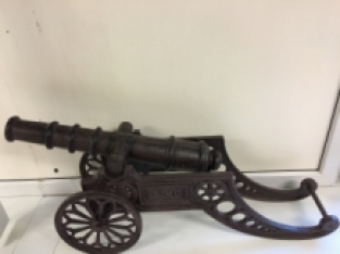 Cannon - Decorative - Cast iron - Brown