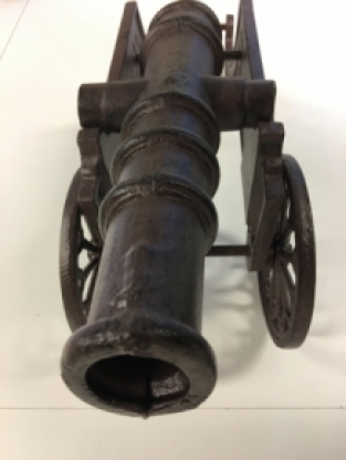 Cannon - Decorative - Cast iron - Brown