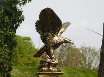 Adler auf Sockel - Polystone - gold/schwarz