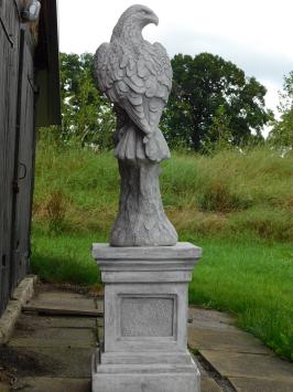 Eagle on Pedestal - 165 cm - Stone