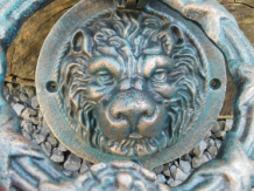 Door knocker Lion's head large, cast iron brass look, beautiful design!!!