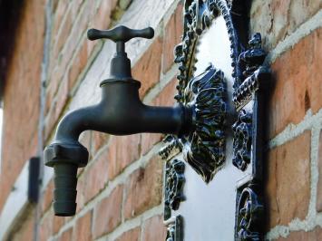 Antiker restaurierter Wandbrunnen - Schwarz - Alu - Detailliert