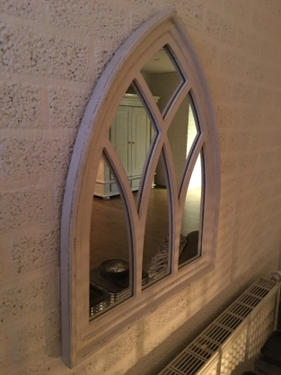 1 Mirror window with wooden frame in white wash