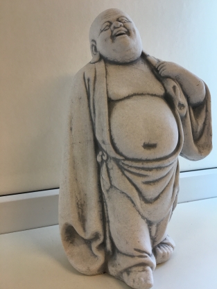 Stehender Buddha - Stein - weiß/grau