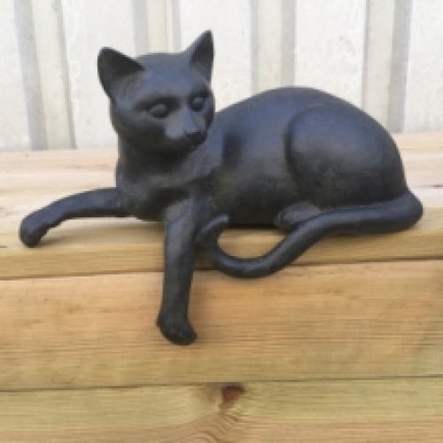 Katten sculptuur, Polystein, liggend.