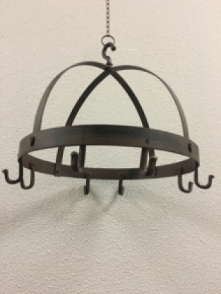 Hanger - ijzeren krans met 8 haken