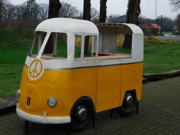 Foodtruck antiek, busje als bar, metaal en hout, exclusief!