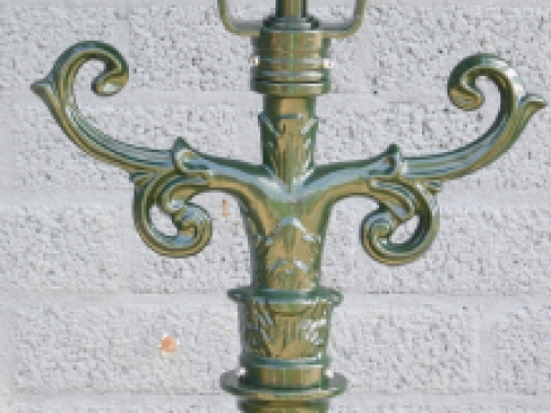 Classical lantern 'Barcelona' - outdoor lamp with ceramic socket and glass, alu green, 275cm